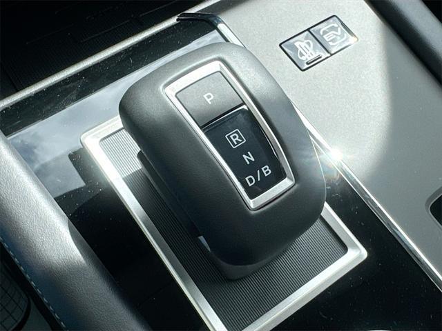 new 2025 Mitsubishi Outlander PHEV car, priced at $35,865