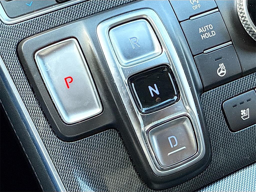 used 2022 Hyundai Santa Fe car, priced at $19,052