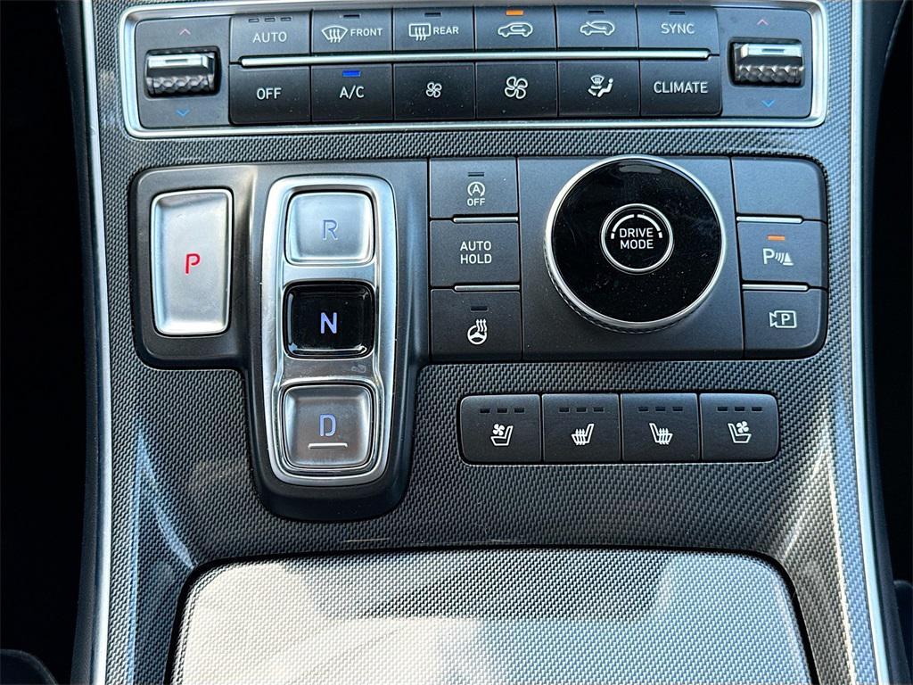 used 2022 Hyundai Santa Fe car, priced at $19,052
