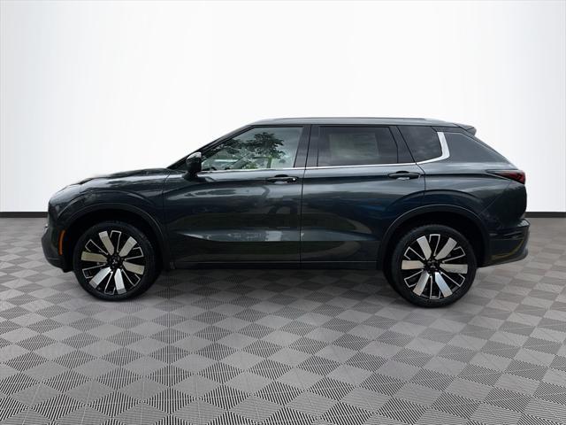 new 2025 Mitsubishi Outlander car, priced at $30,078