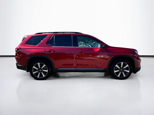 used 2024 Honda Pilot car, priced at $38,182