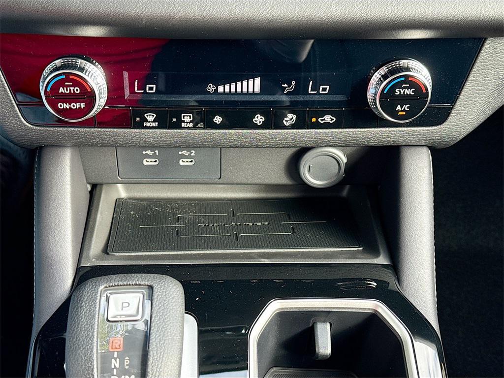 new 2025 Mitsubishi Outlander car, priced at $24,364