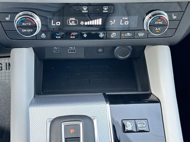 new 2025 Mitsubishi Outlander PHEV car, priced at $42,174