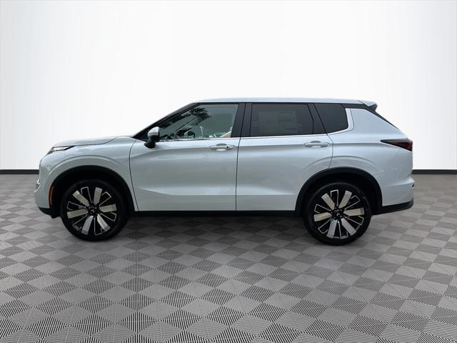 new 2025 Mitsubishi Outlander car, priced at $28,909