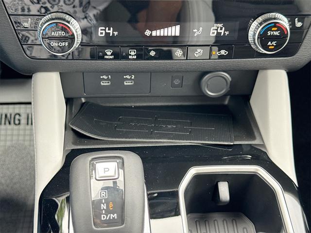 new 2025 Mitsubishi Outlander car, priced at $28,909