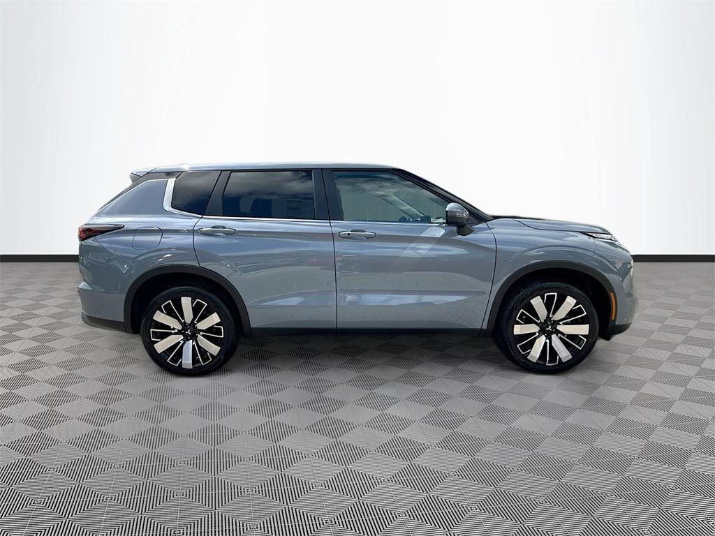 new 2025 Mitsubishi Outlander car, priced at $25,769