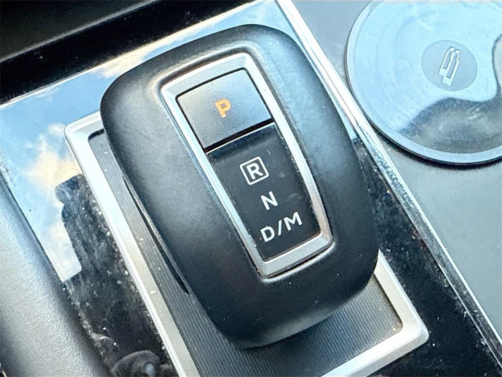 used 2024 Mitsubishi Outlander car, priced at $22,613