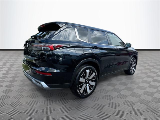 new 2025 Mitsubishi Outlander car, priced at $28,876