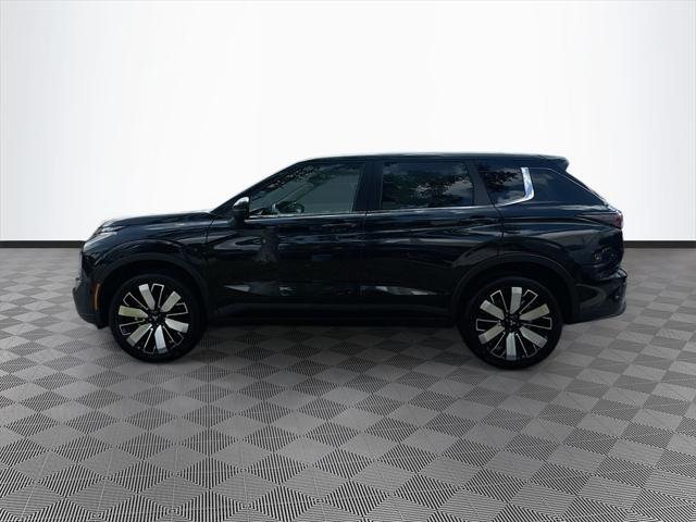 new 2025 Mitsubishi Outlander car, priced at $28,876