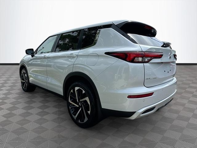 new 2025 Mitsubishi Outlander PHEV car, priced at $36,251