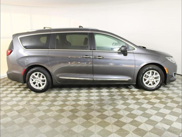 used 2020 Chrysler Pacifica car, priced at $16,836