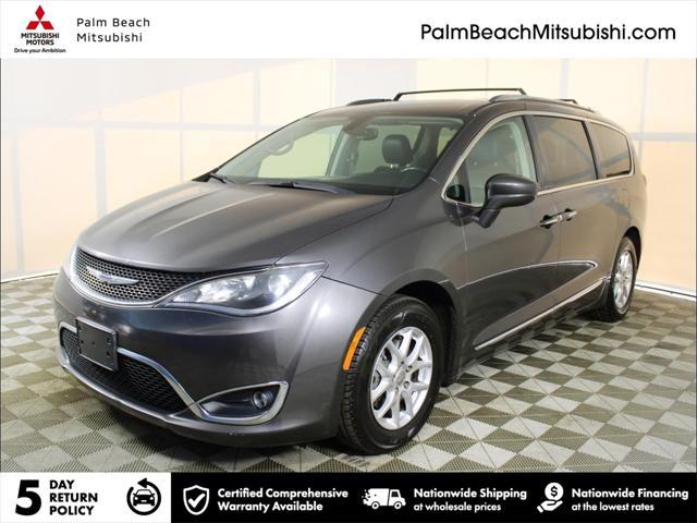 used 2020 Chrysler Pacifica car, priced at $16,836