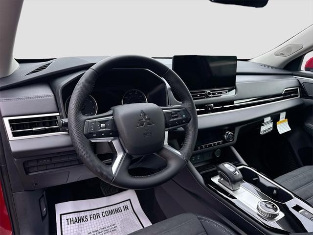 new 2025 Mitsubishi Outlander car, priced at $26,213