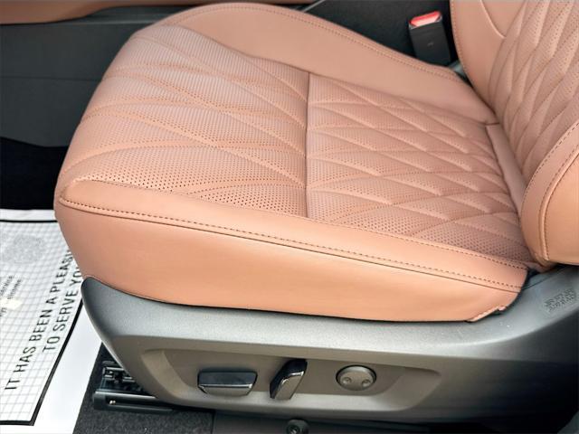 new 2025 Mitsubishi Outlander car, priced at $33,358