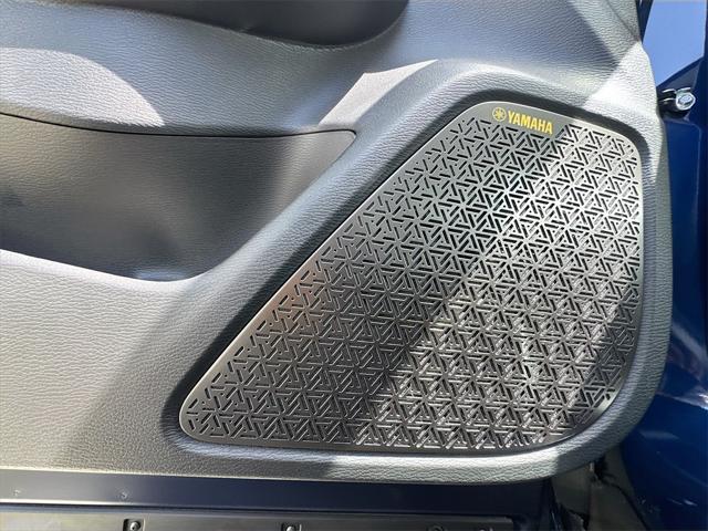 new 2025 Mitsubishi Outlander car, priced at $28,381