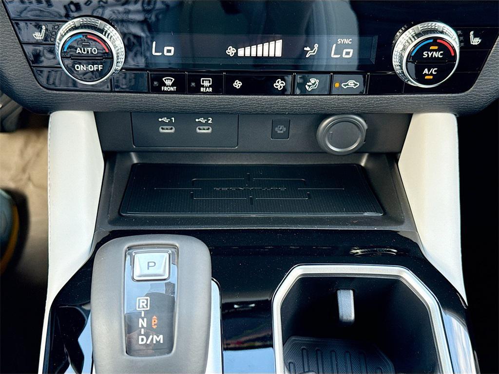 new 2025 Mitsubishi Outlander car, priced at $25,880