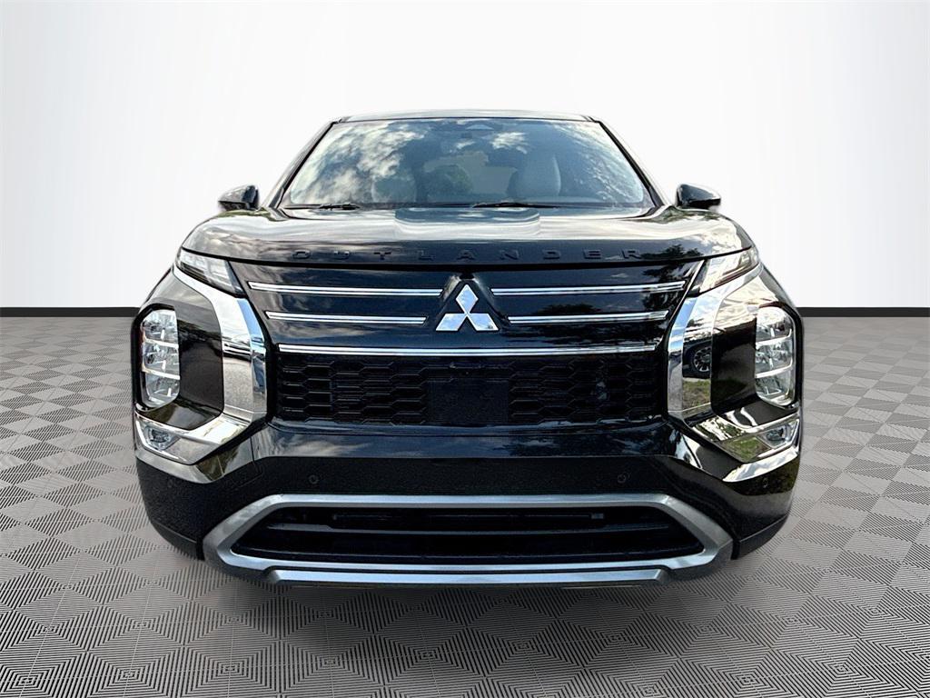new 2025 Mitsubishi Outlander car, priced at $25,880