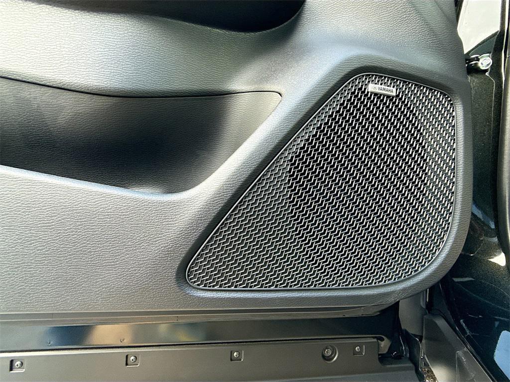 new 2025 Mitsubishi Outlander car, priced at $25,880