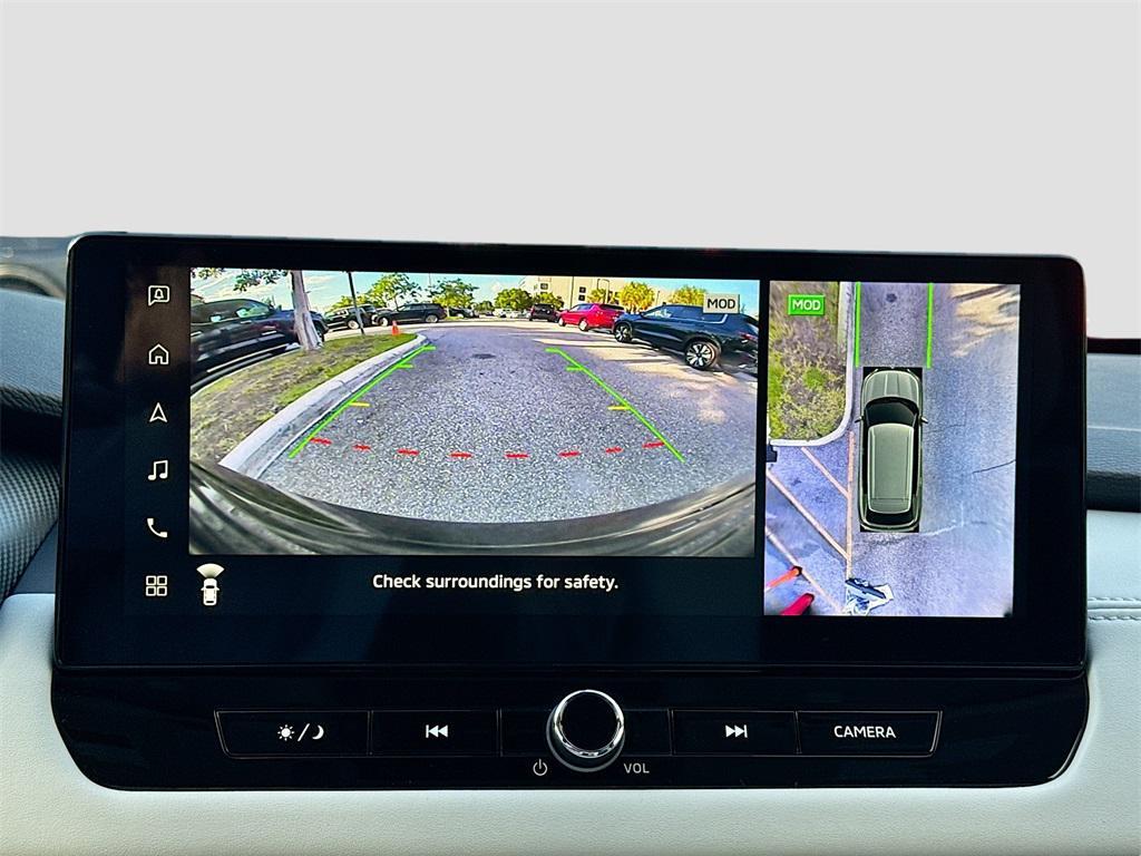 new 2025 Mitsubishi Outlander car, priced at $25,880