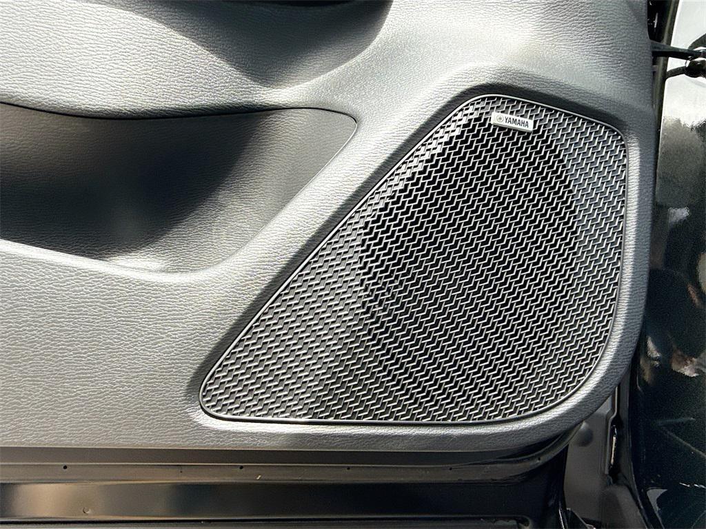 new 2025 Mitsubishi Outlander car, priced at $25,880