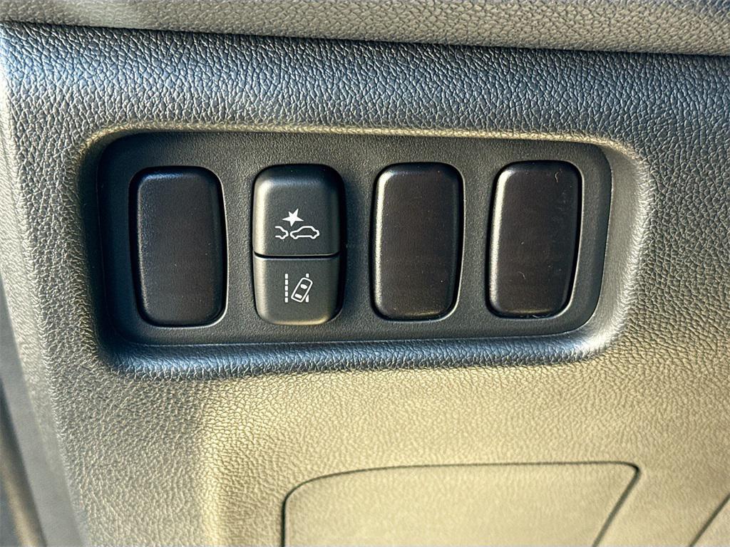 new 2025 Mitsubishi Outlander Sport car, priced at $19,180