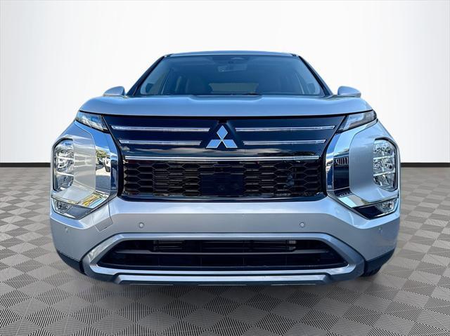 new 2025 Mitsubishi Outlander car, priced at $29,287