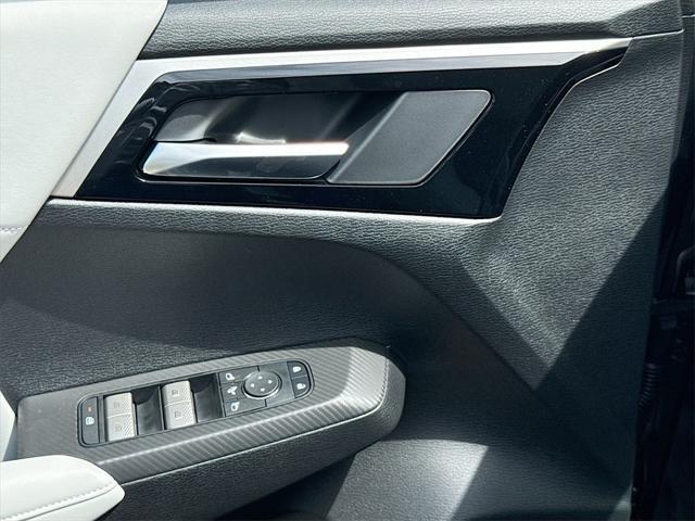new 2025 Mitsubishi Outlander car, priced at $26,213