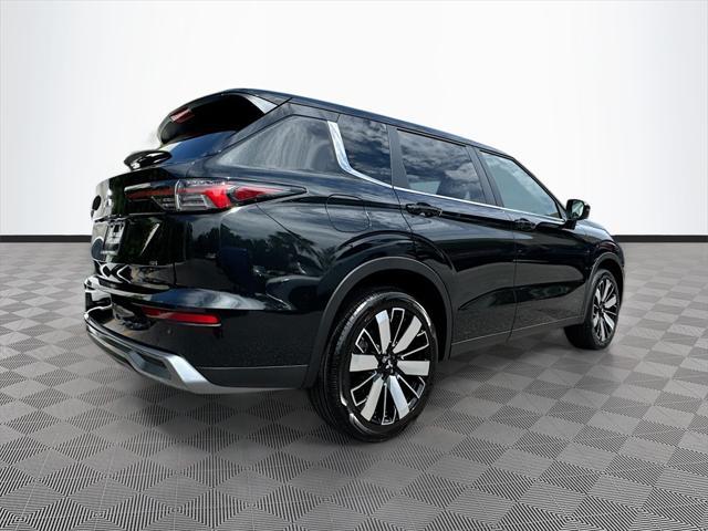 new 2025 Mitsubishi Outlander car, priced at $26,213