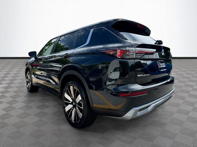 new 2025 Mitsubishi Outlander car, priced at $26,213