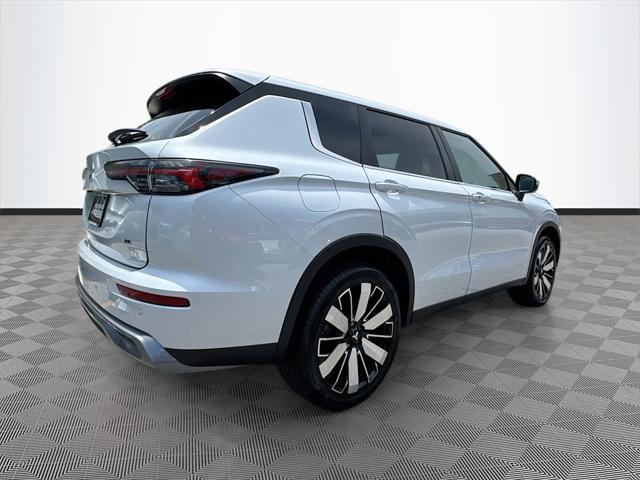 new 2025 Mitsubishi Outlander car, priced at $26,213