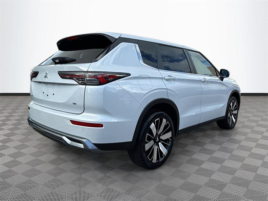 new 2025 Mitsubishi Outlander car, priced at $25,997