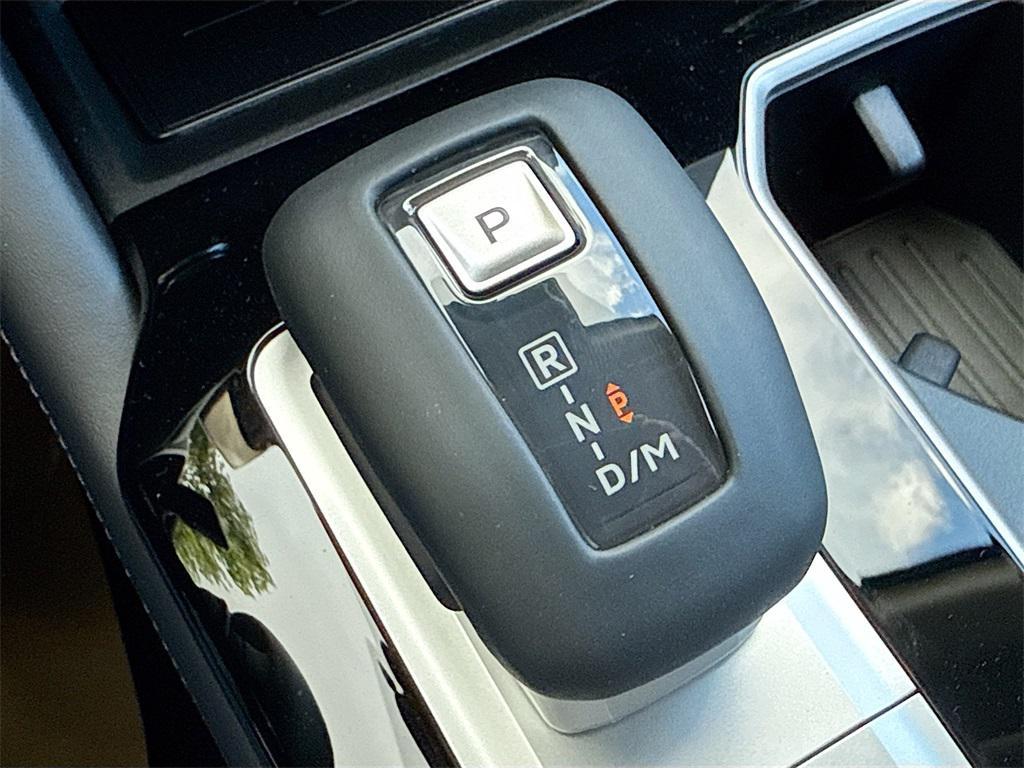 new 2025 Mitsubishi Outlander car, priced at $25,997