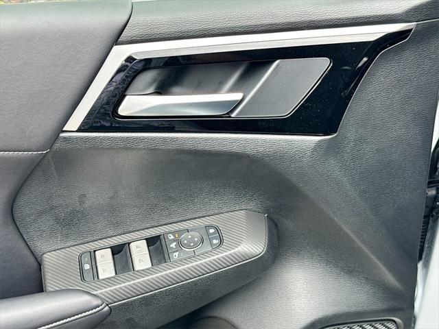 new 2025 Mitsubishi Outlander car, priced at $26,321