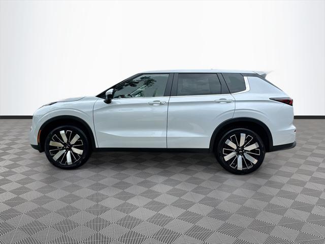 new 2025 Mitsubishi Outlander car, priced at $26,321