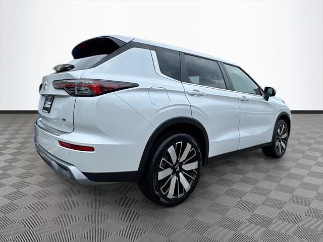 new 2025 Mitsubishi Outlander car, priced at $26,321