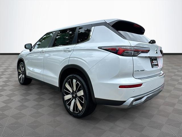new 2025 Mitsubishi Outlander car, priced at $26,321