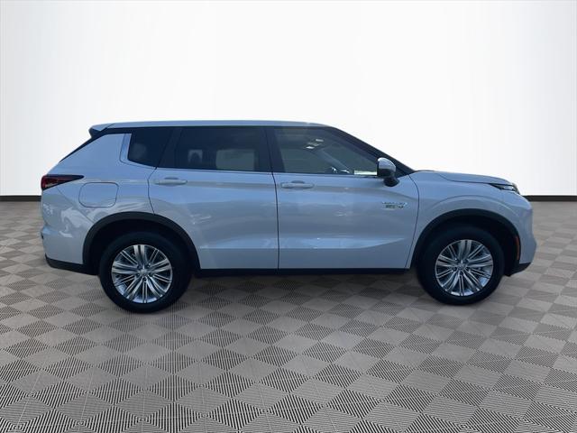 new 2025 Mitsubishi Outlander PHEV car, priced at $32,132