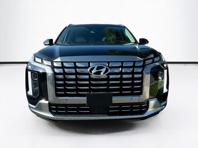 used 2024 Hyundai Palisade car, priced at $42,513