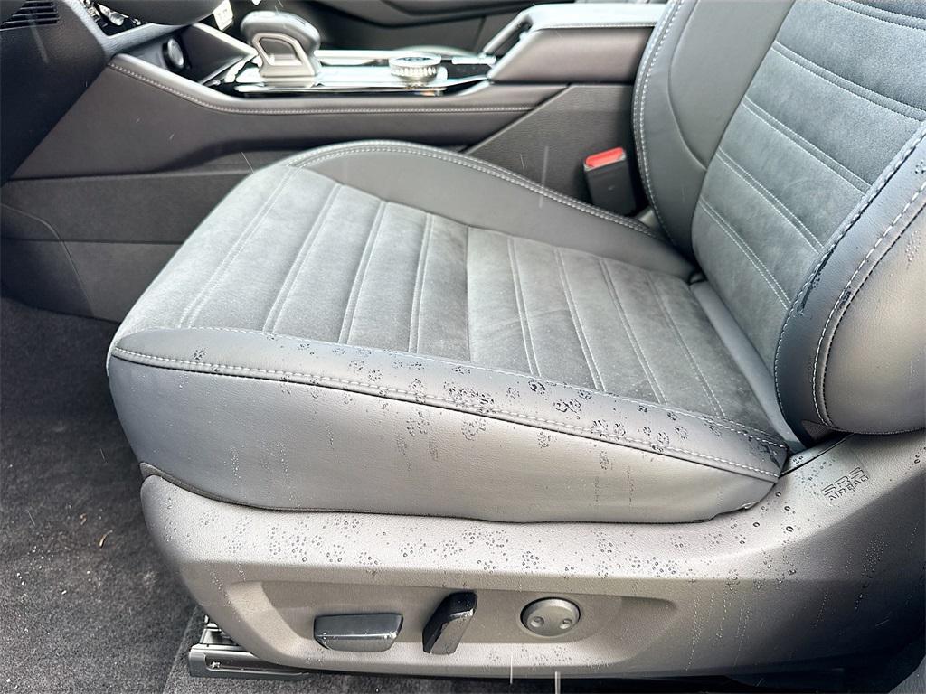 new 2025 Mitsubishi Outlander car, priced at $25,908