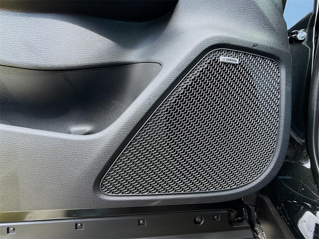 new 2025 Mitsubishi Outlander car, priced at $25,908