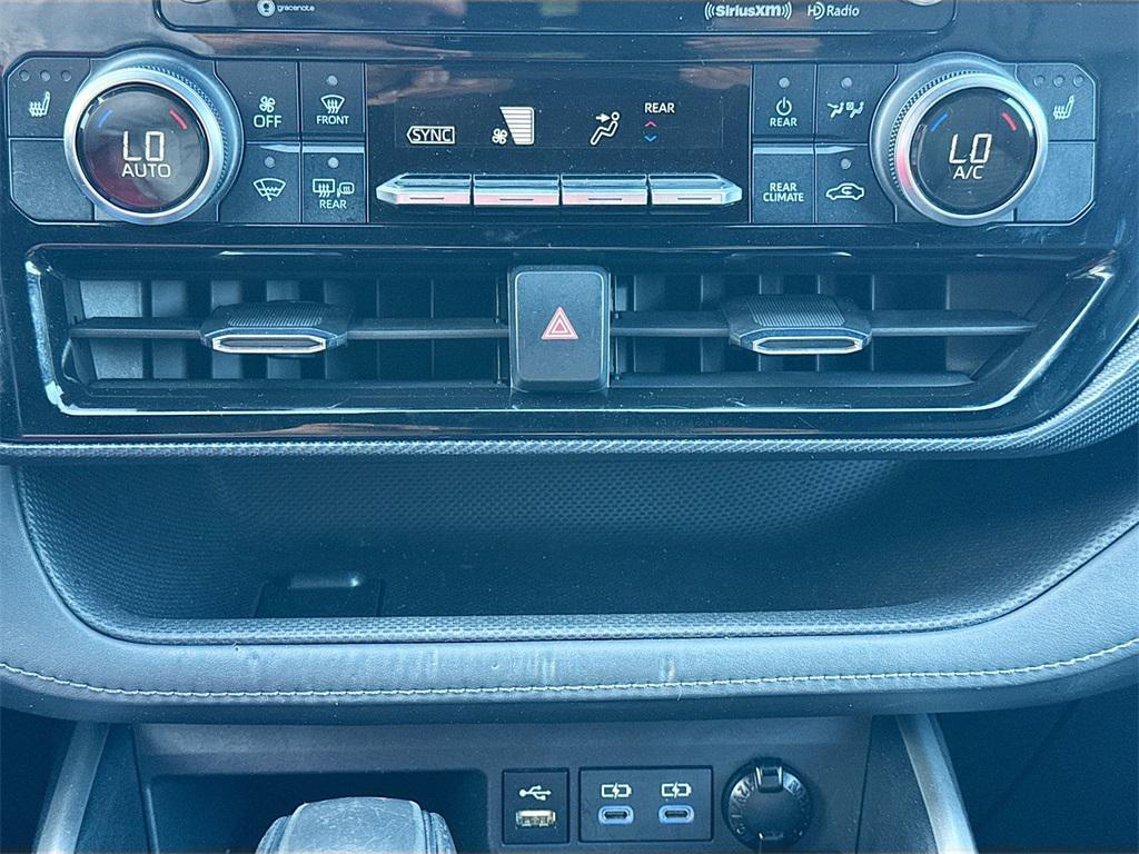 used 2022 Toyota Highlander car, priced at $29,706