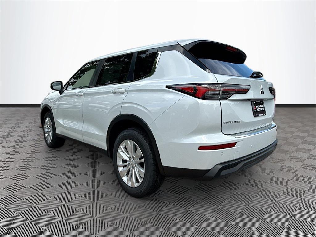 new 2025 Mitsubishi Outlander car, priced at $24,125