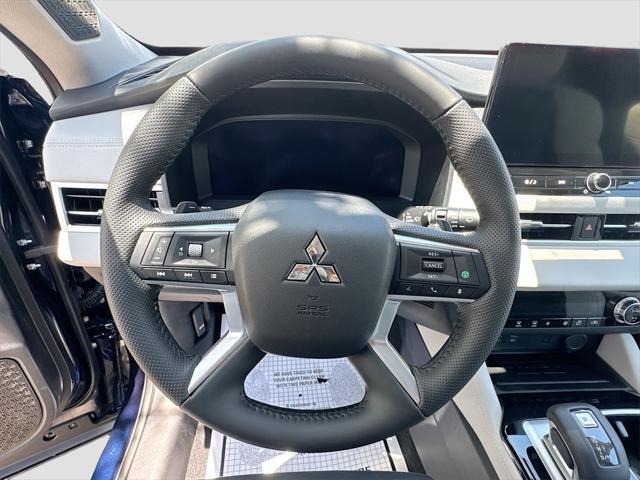 new 2025 Mitsubishi Outlander car, priced at $28,413