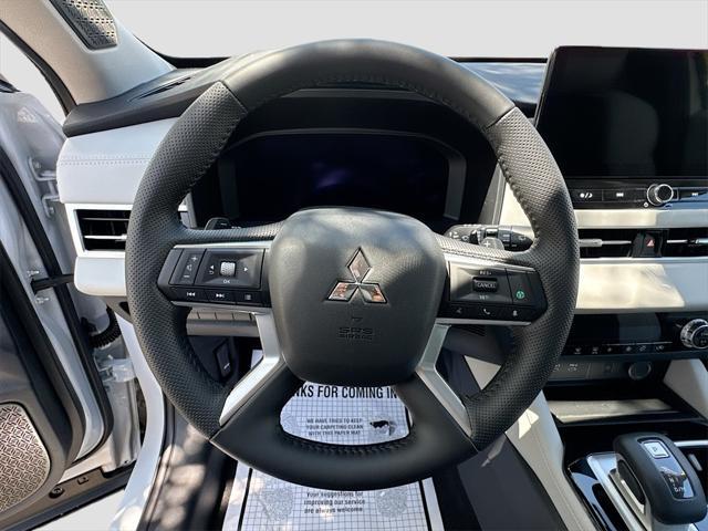 new 2025 Mitsubishi Outlander car, priced at $28,909