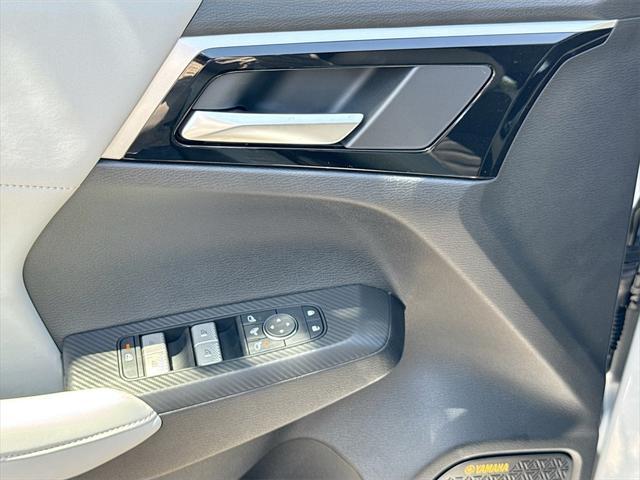 new 2025 Mitsubishi Outlander car, priced at $28,909