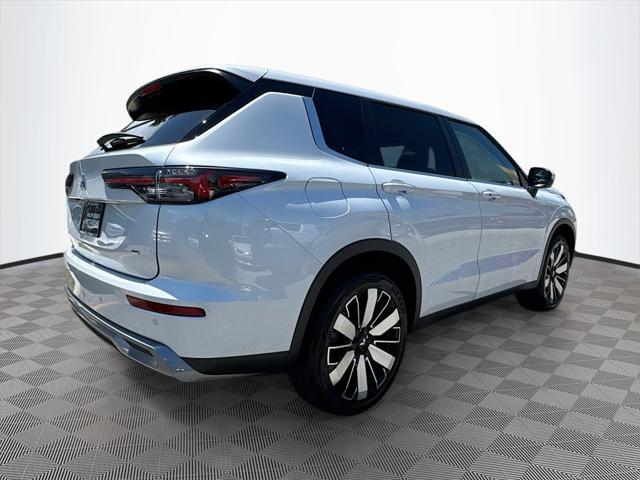 new 2025 Mitsubishi Outlander car, priced at $28,909