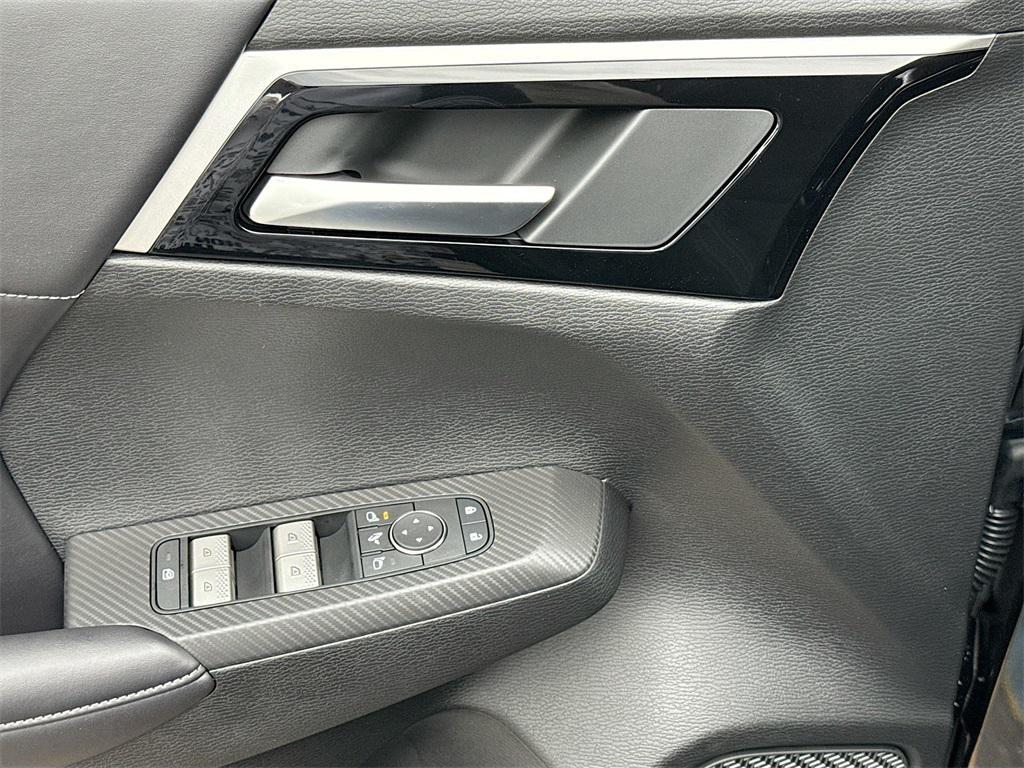new 2025 Mitsubishi Outlander car, priced at $25,128