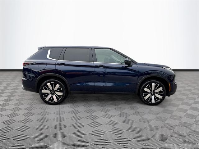 new 2025 Mitsubishi Outlander car, priced at $28,413