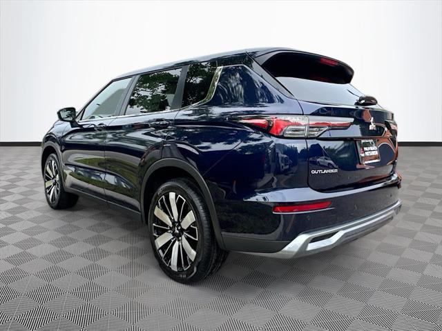 new 2025 Mitsubishi Outlander car, priced at $28,413