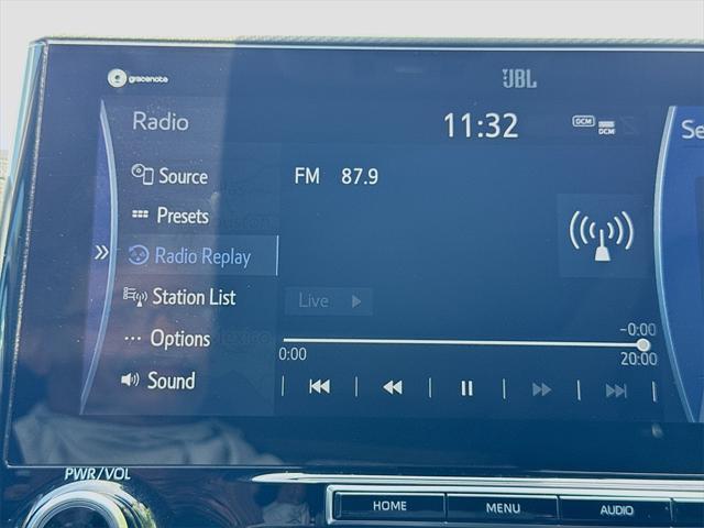 used 2020 Toyota Highlander car, priced at $35,877